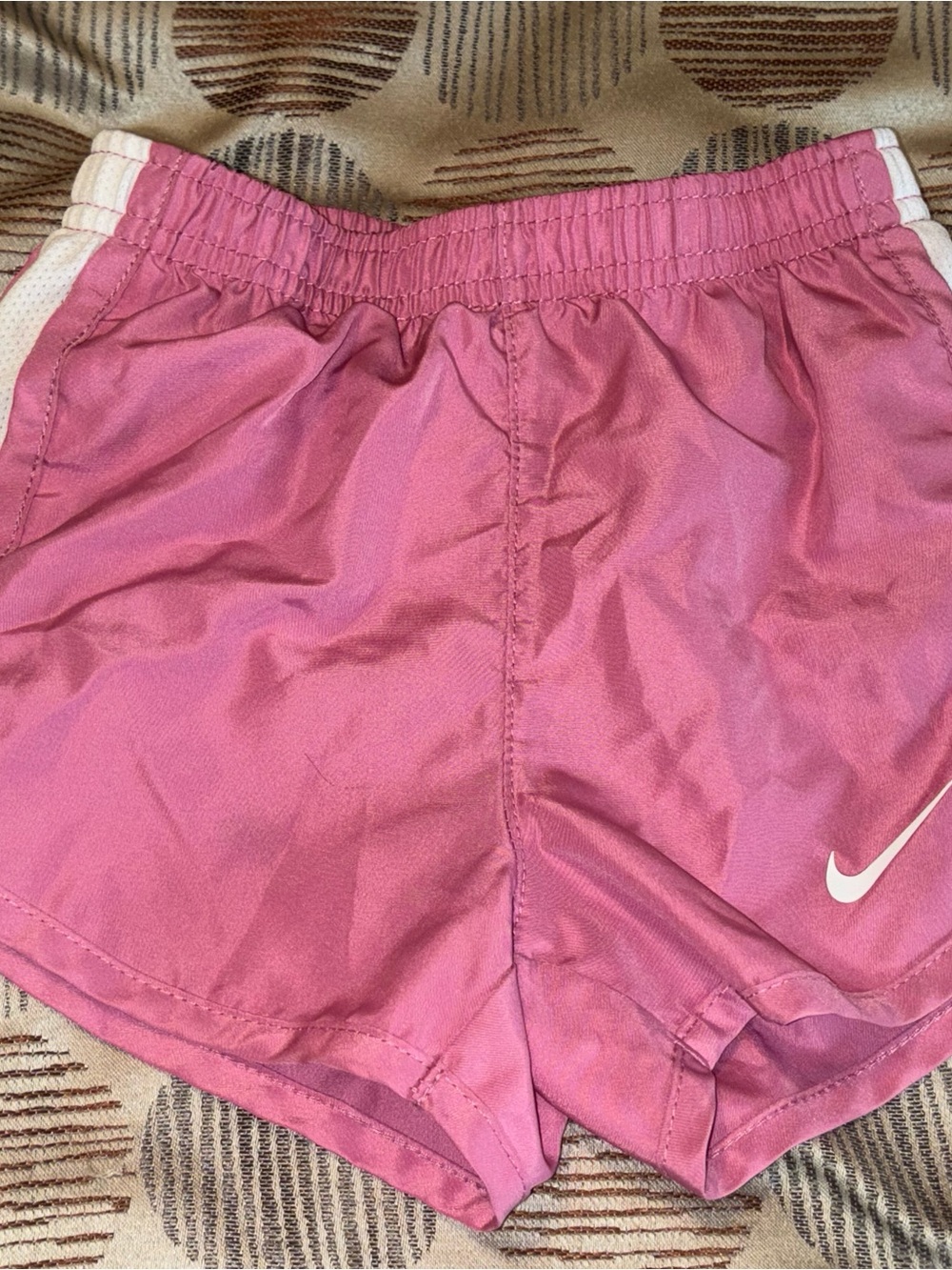 3T pink Nike shorts